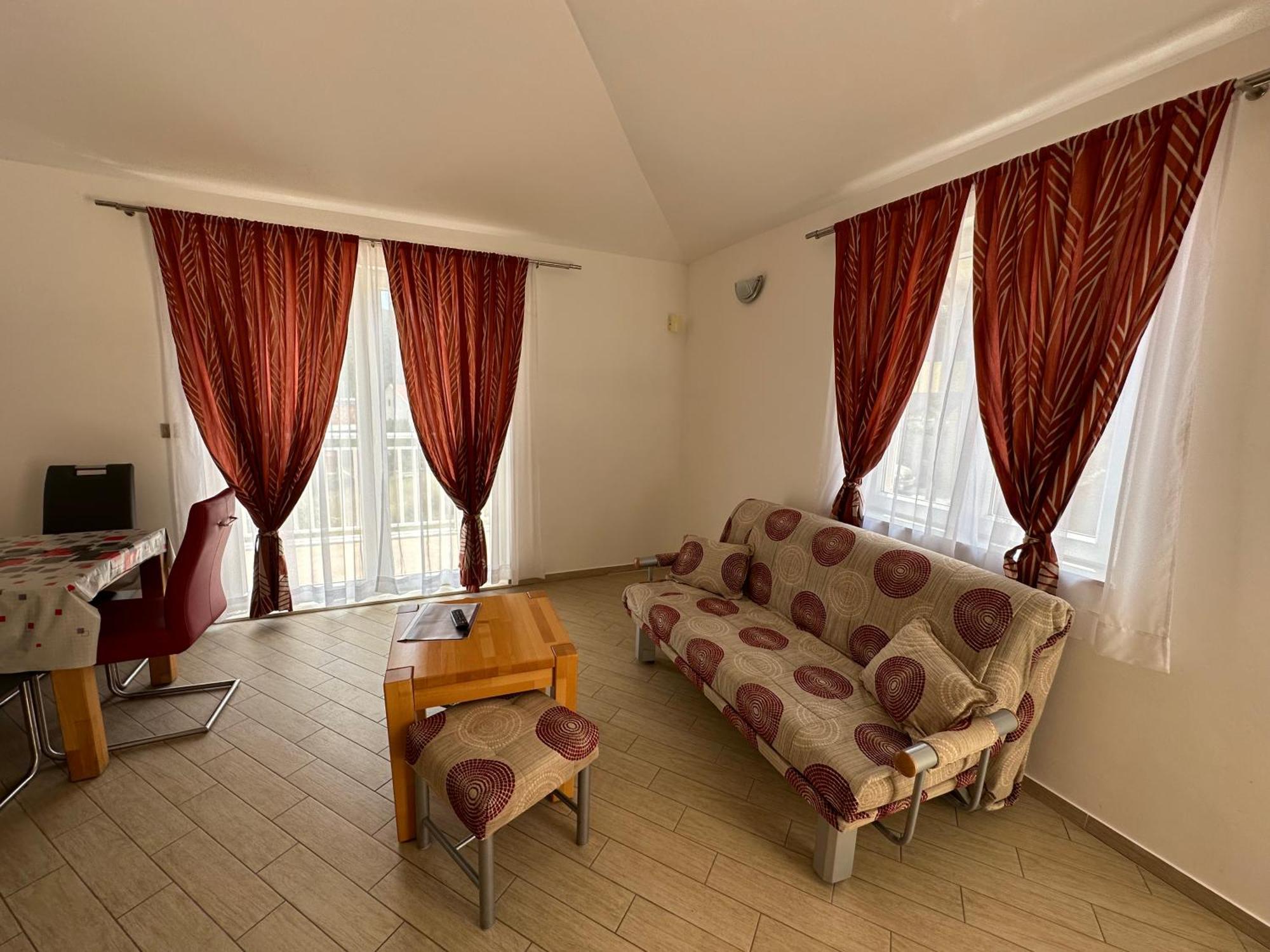 Apartments Villa Eva 斯拉诺 外观 照片
