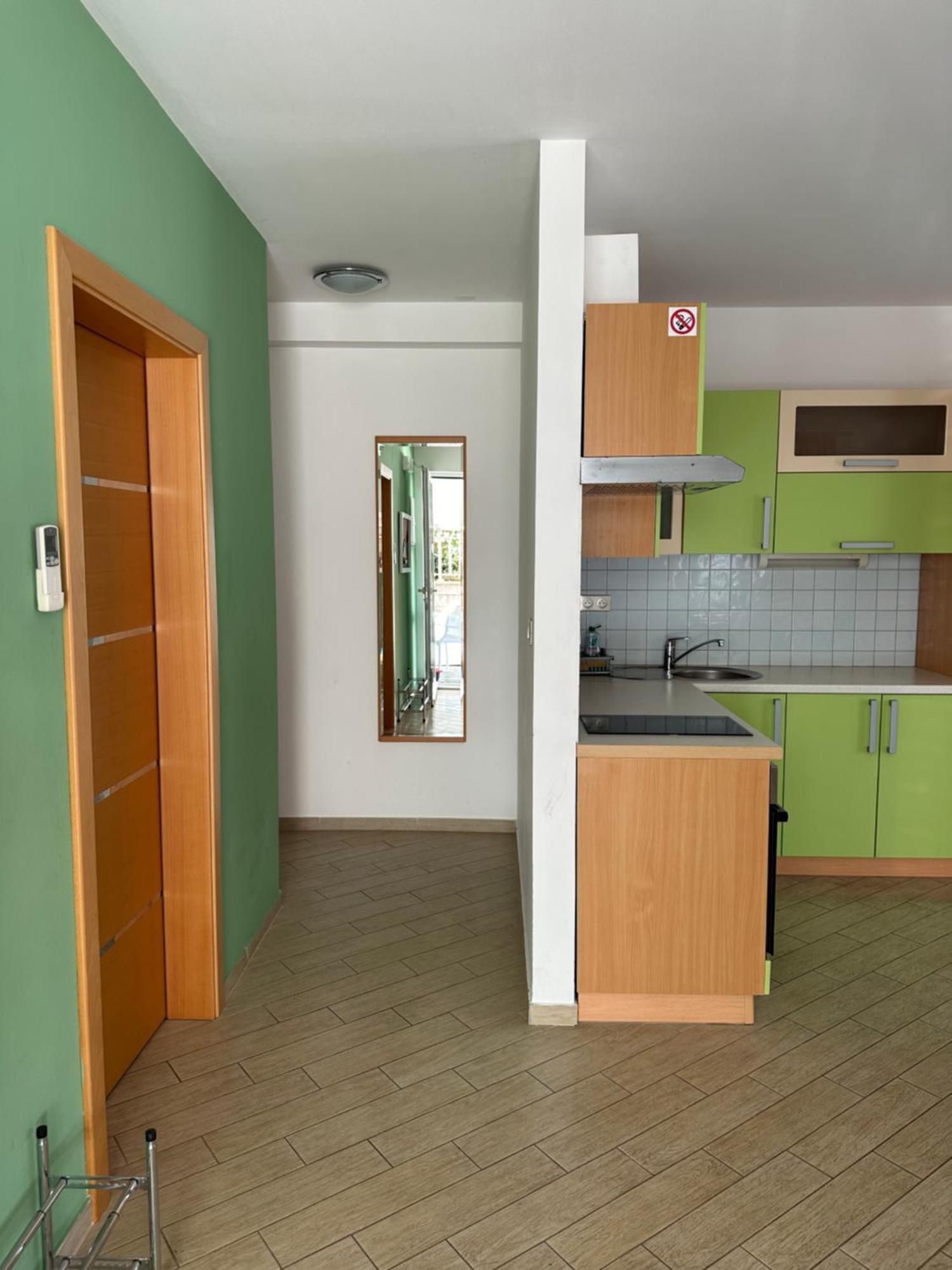 Apartments Villa Eva 斯拉诺 外观 照片