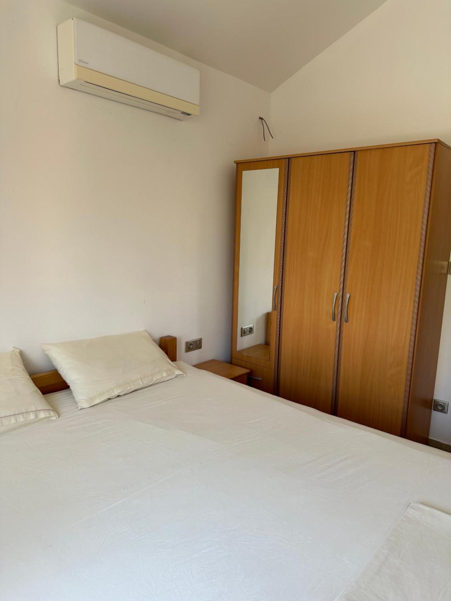Apartments Villa Eva 斯拉诺 外观 照片