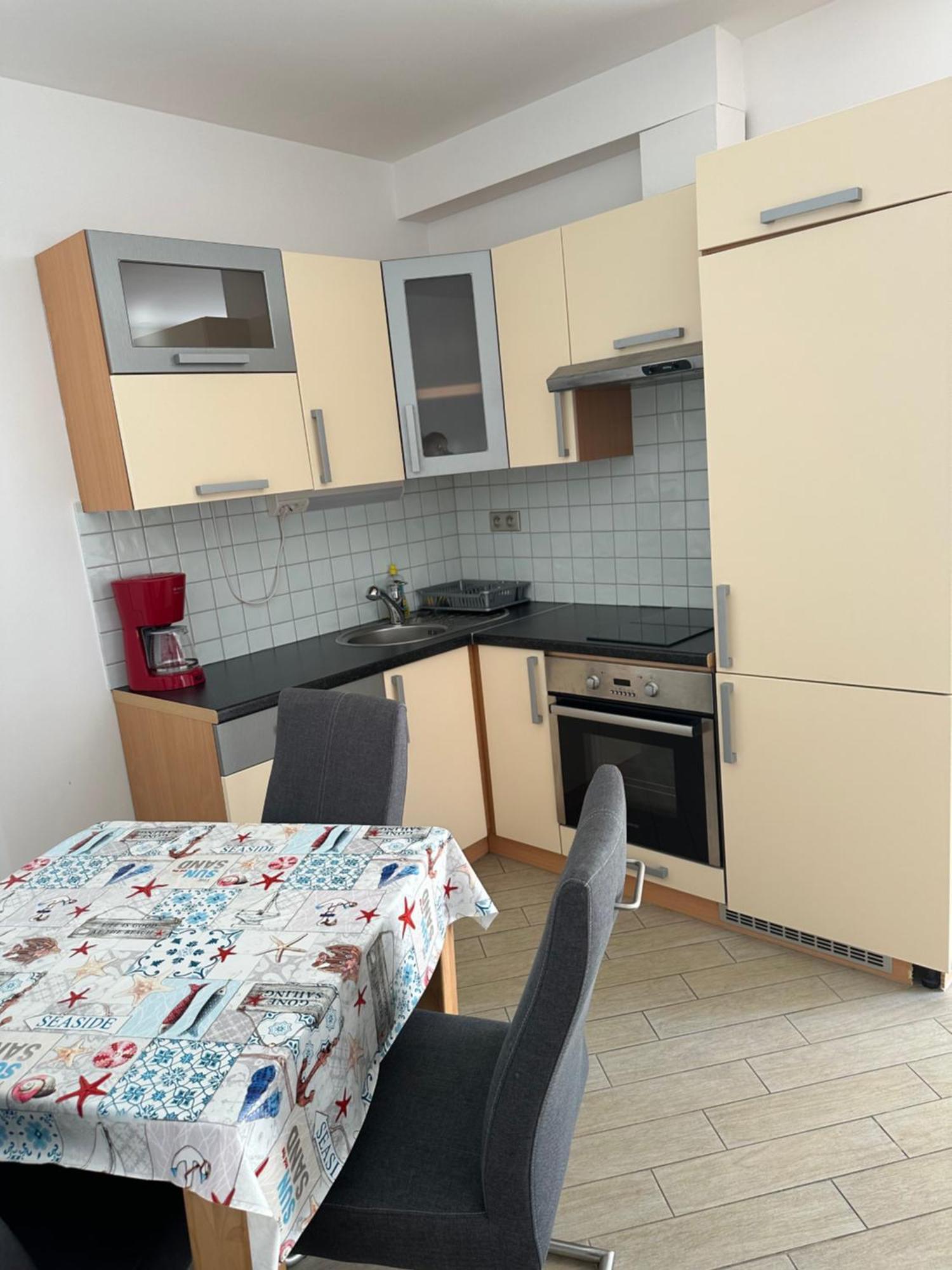 Apartments Villa Eva 斯拉诺 外观 照片