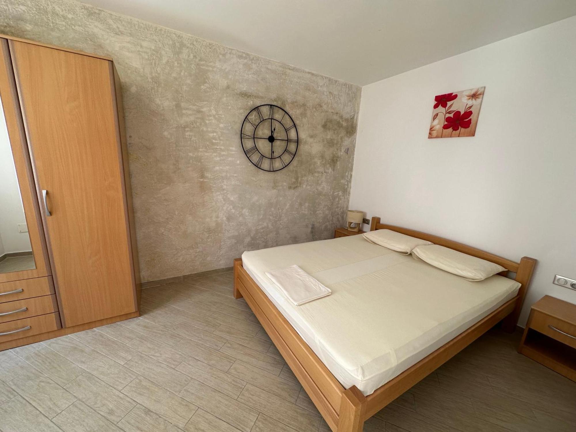 Apartments Villa Eva 斯拉诺 外观 照片
