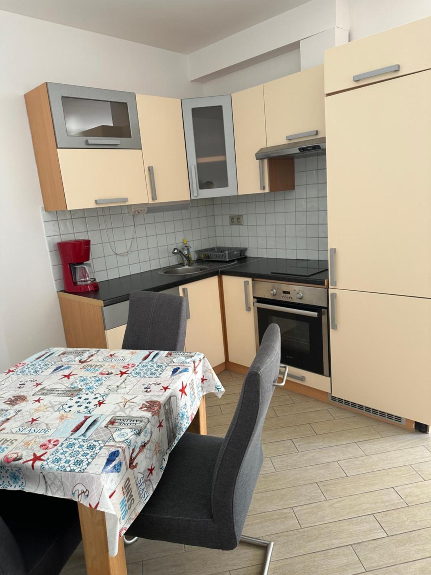 Apartments Villa Eva 斯拉诺 外观 照片